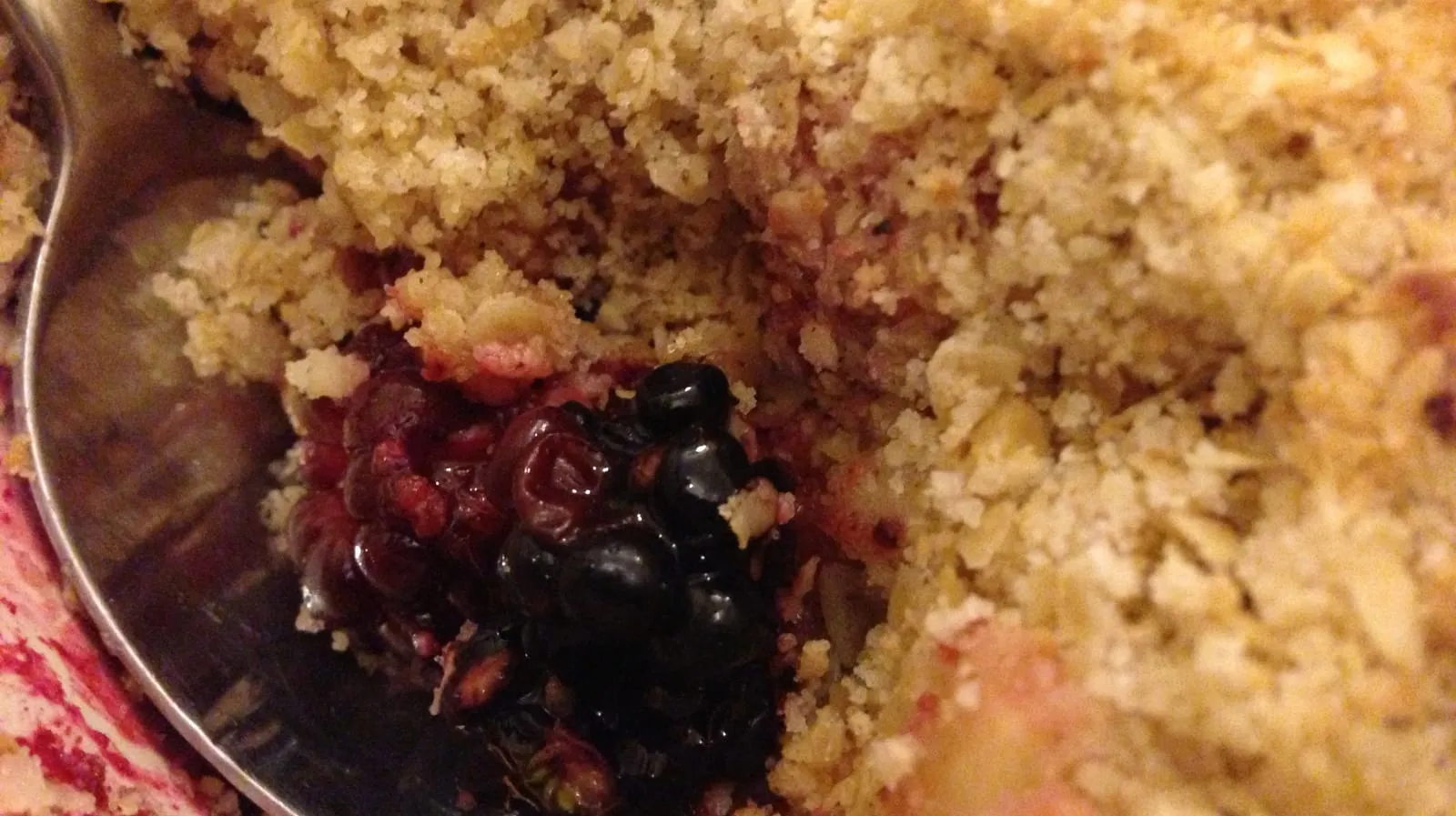 Apple, Blackberry and Strawberry Crumble